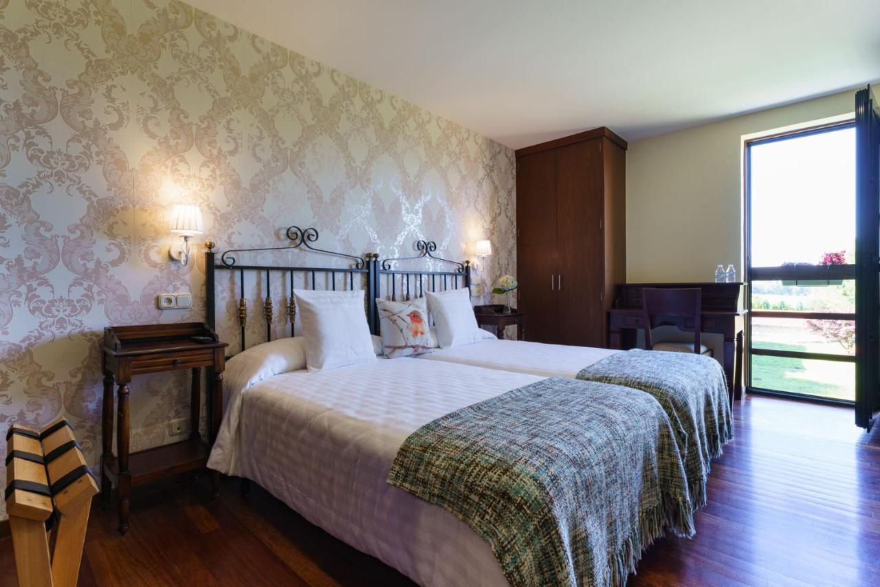 Lar Da Mota Boutique Hotel Arzúa Buitenkant foto