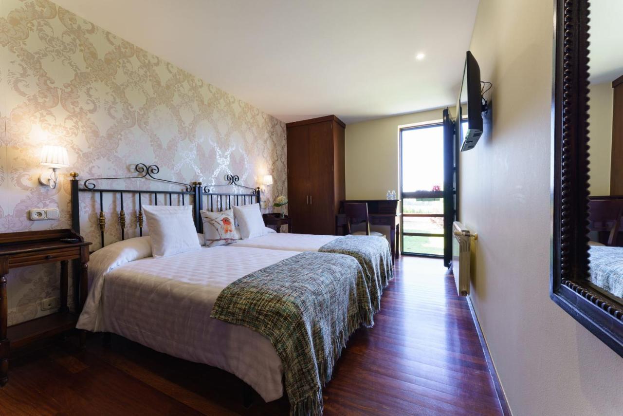 Lar Da Mota Boutique Hotel Arzúa Buitenkant foto
